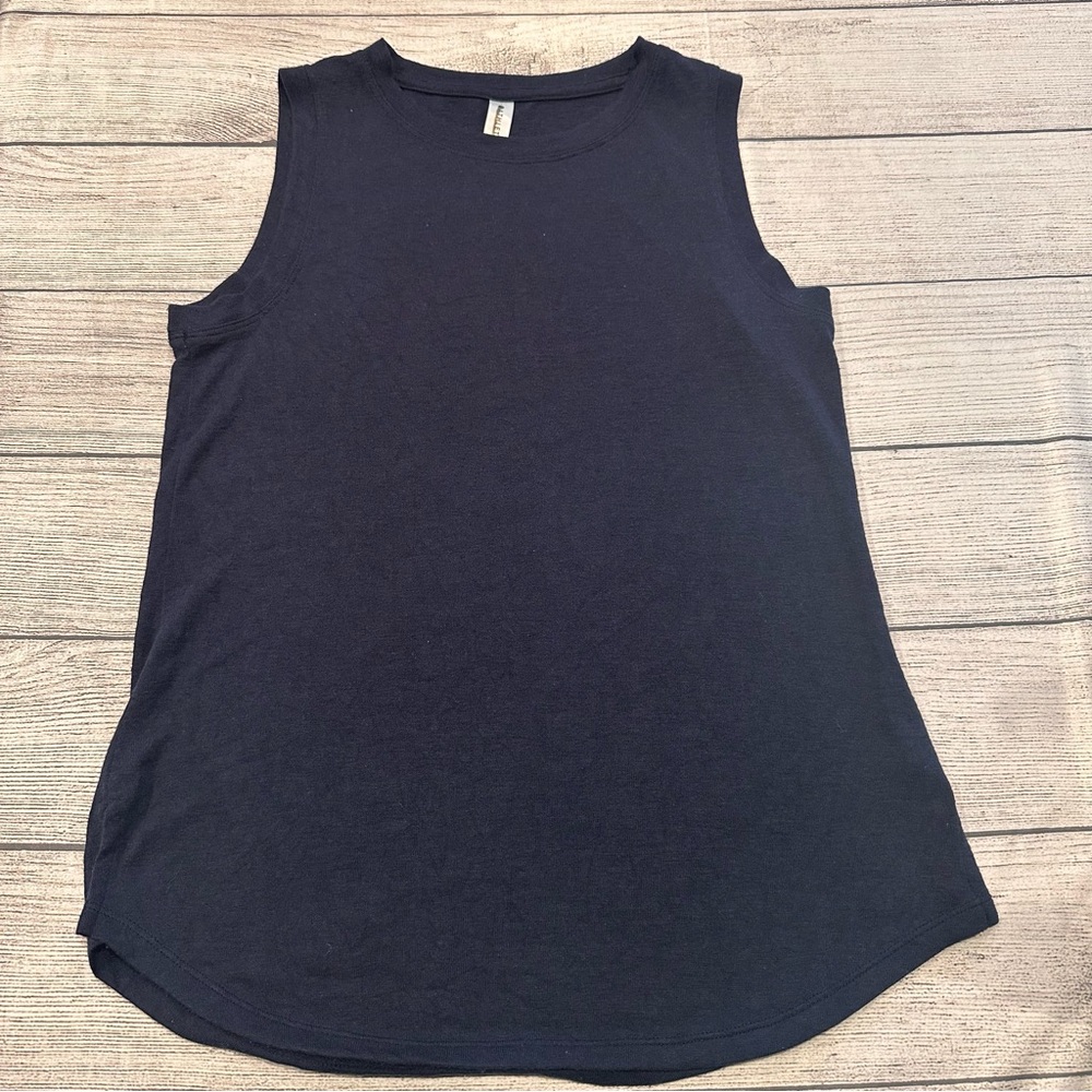 Women’s Athleta navy tank XS